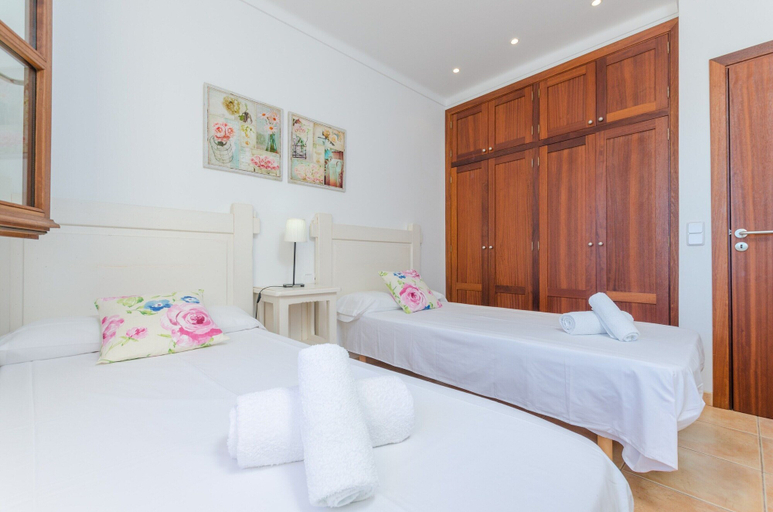 Room 2, Na Maians - Villa With Private Pool In Capdepera, Baleares