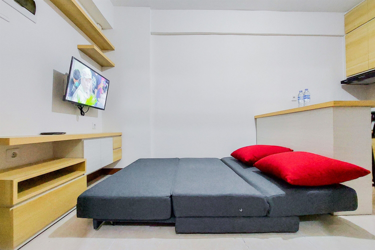 Living area 3, Comfort 1Br With Extra Room At Loftvilles City Apartment, Tangerang Selatan