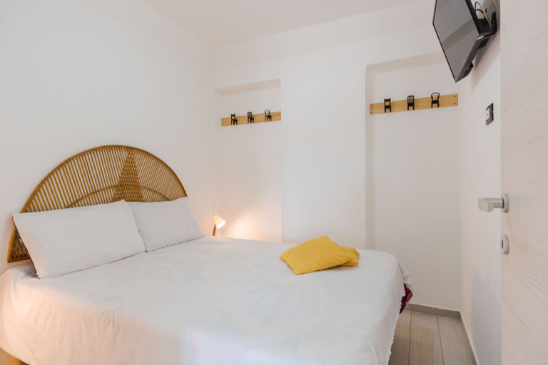Room 4, Susy Baroque Near Beach Etna by Wonderful Italy, Catania