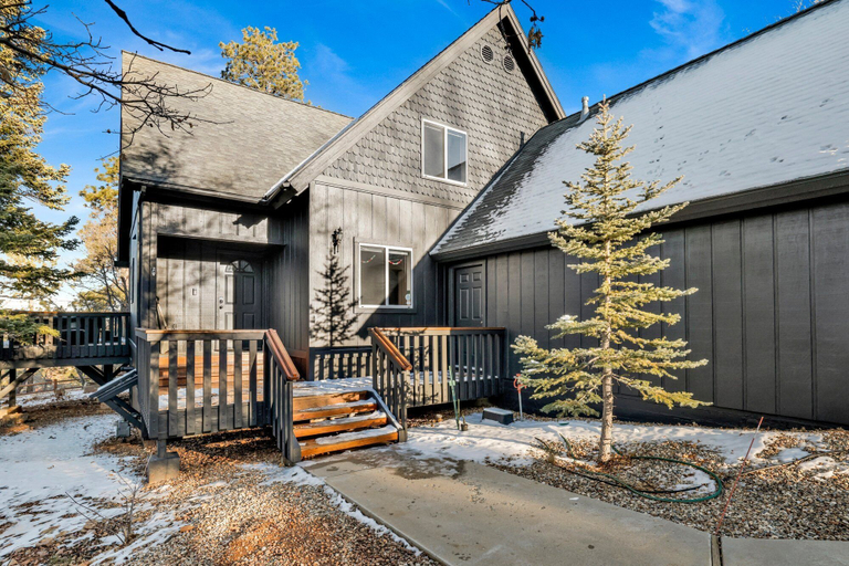 Exterior 5, Moonridge Alameda #570, San Bernardino