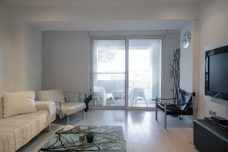 Room 3, Luxury on the Water - Seaside Maisonette in Itea, Central Greece