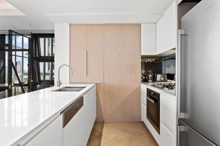 Others 3, Beautiful 2-bed Unit In Incredible Location, Sydney