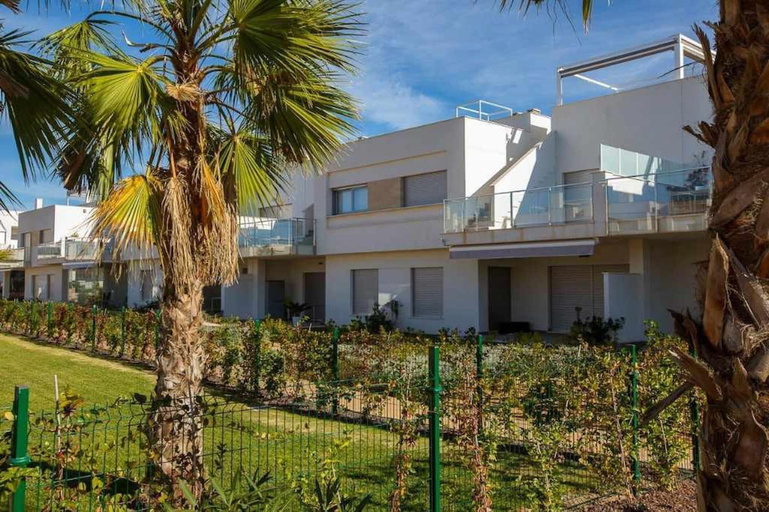 Exterior 3, Apartment in Torremendo for 4 Guests, Alicante