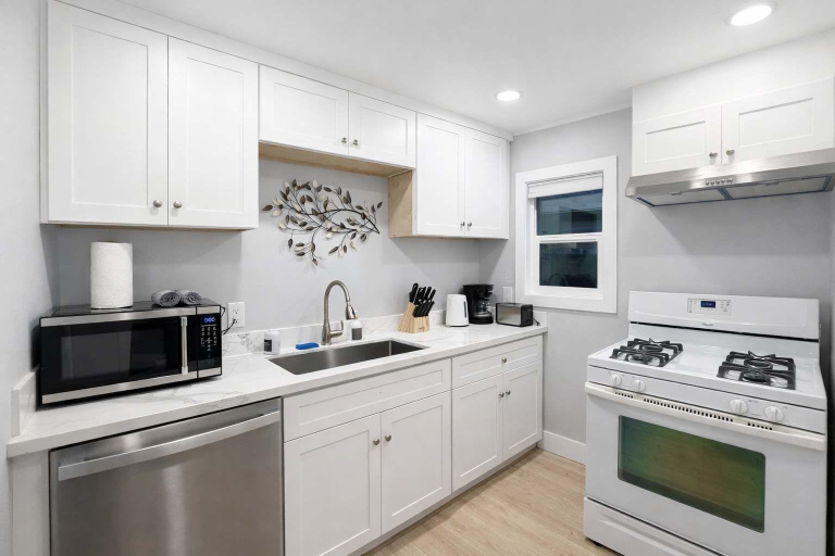 Others 5, @ Marbella Lane - Spacious 2BR Home Near Westgate, Santa Clara