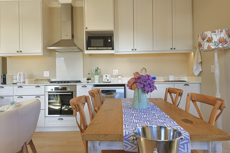 Room 4, Serene Franschhoek One Bed With Breathtaking Views, Cape Winelands