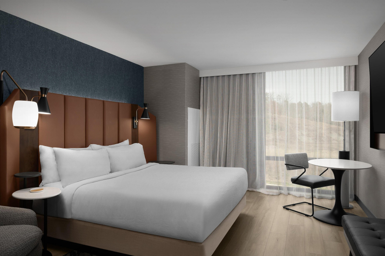 Bedroom 4, Tempo By Hilton Pigeon Forge, Sevier