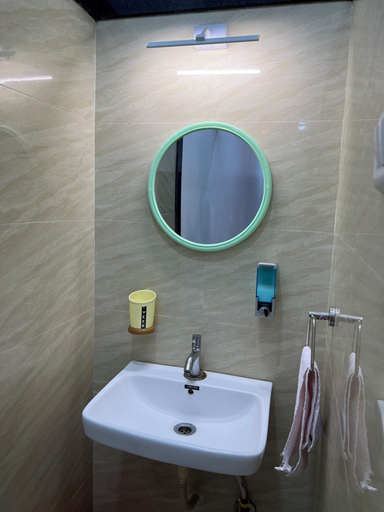 Bathroom 2, Iira Stays Ocean Bliss, Raigarh