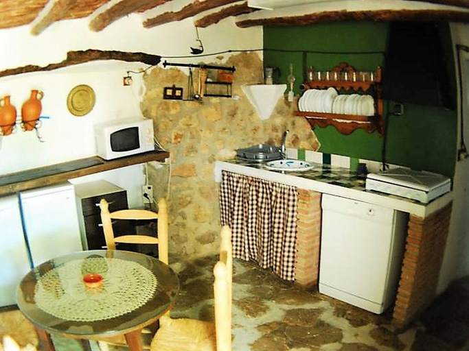 Private kitchen, Belvilla by OYO Casa El Serval, Granada