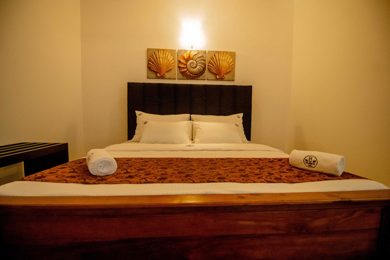 Room 5, Heaven Villa Anuradhapura, N. Palatha East