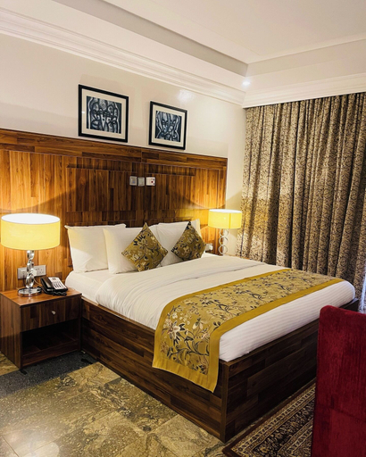 Room 4, City Transit Inn, AbujaMun