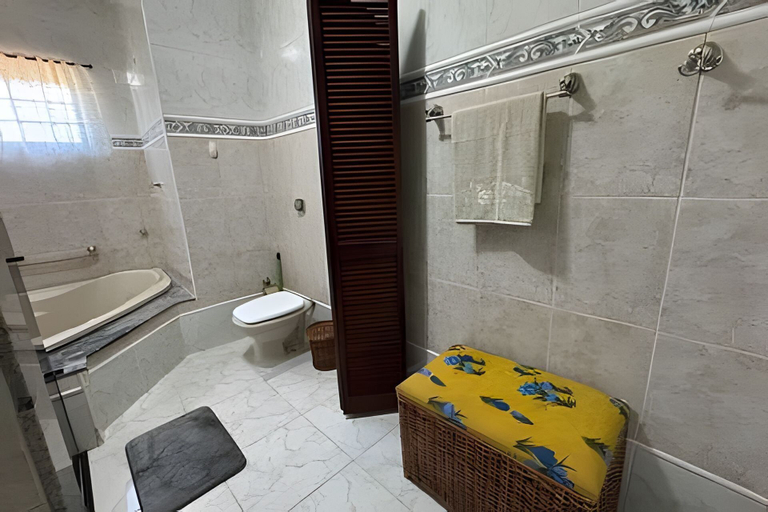 Bathroom 4, NetworkInn Hostel Business e Academico3, Campinas