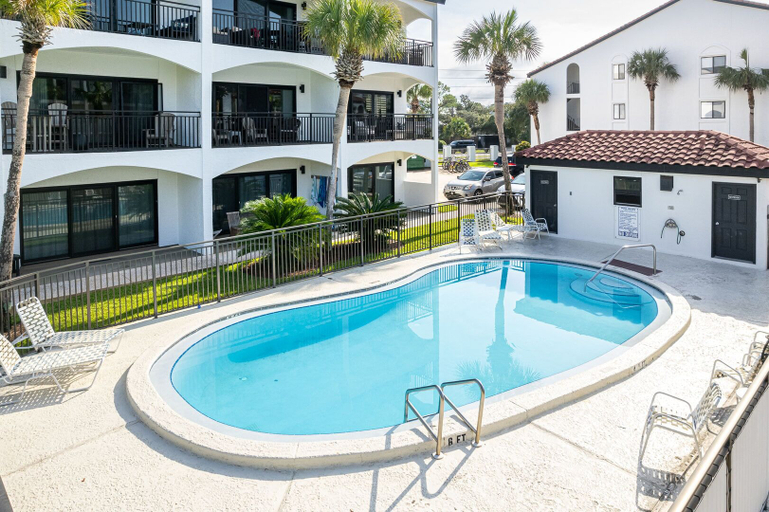 Interior 2, Palms of Seagrove D5, Walton