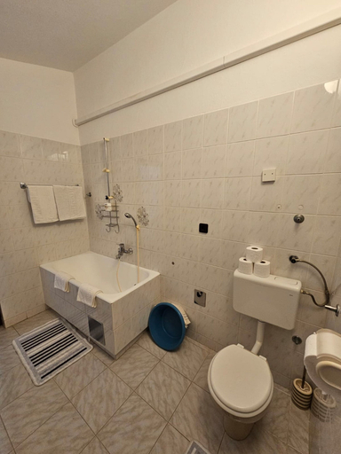 Bathroom 5, Spacious Apartment in Tribunj, Vodice