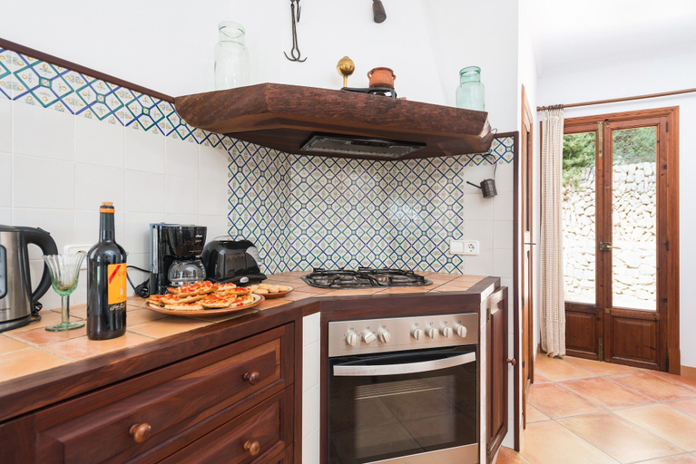 Others 3, Es Cocons - Villa With Private Pool In Sineu, Baleares