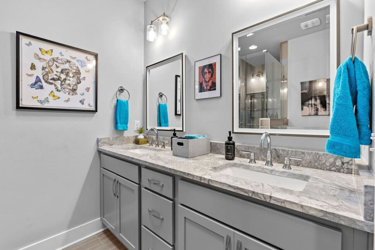 Interior 5, City Heights - Broadway Designer Condo, Davidson