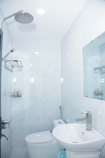 Bathroom 5, Gia Bao Hotel Thu Duc, District 2