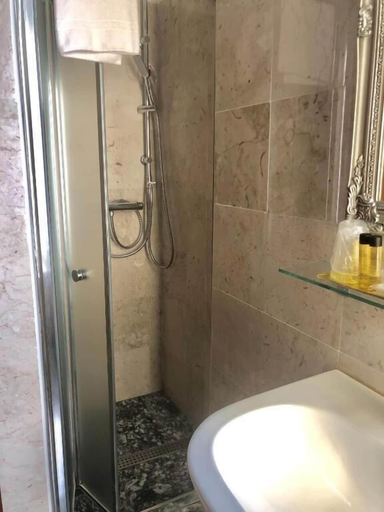 Bathroom 5, hotel bolzano, Milano