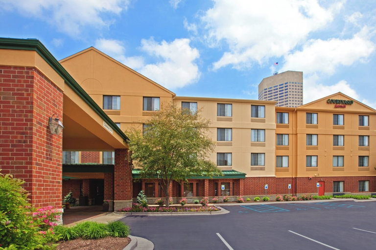 Exterior & Views 2, Courtyard by Marriott Indianapolis at the Capitol, Marion