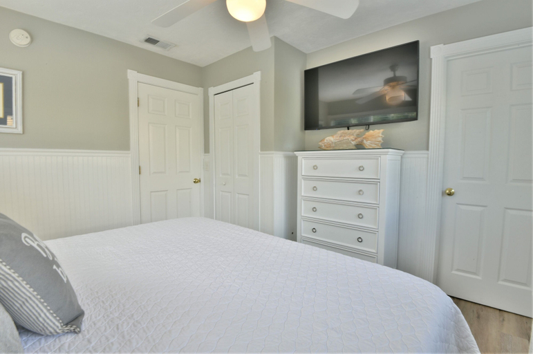 Bedroom 3, Seagrass Flats, Manatee