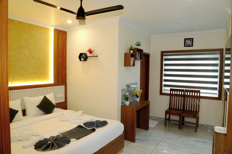Room 5, Cloud9 Airport Hotel, Ernakulam
