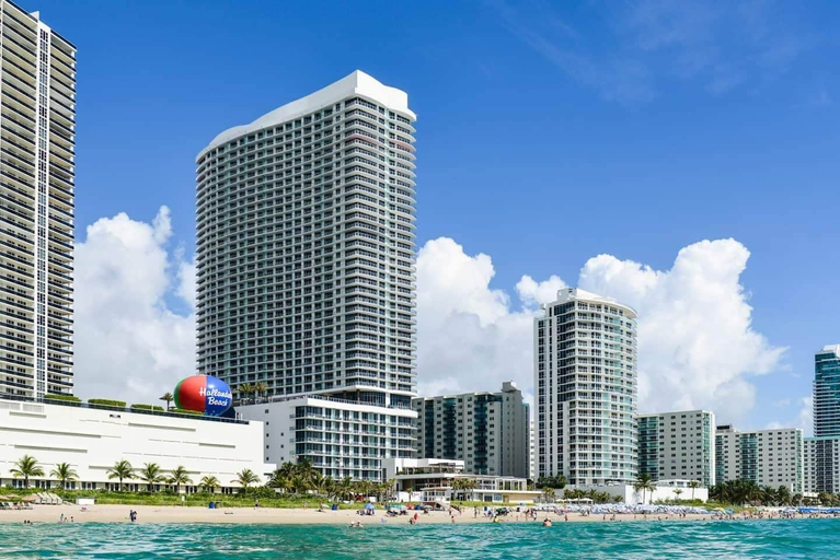 Primary image, Beautiful Hyde Resort Luxe 2BR Private Beachfront, Broward
