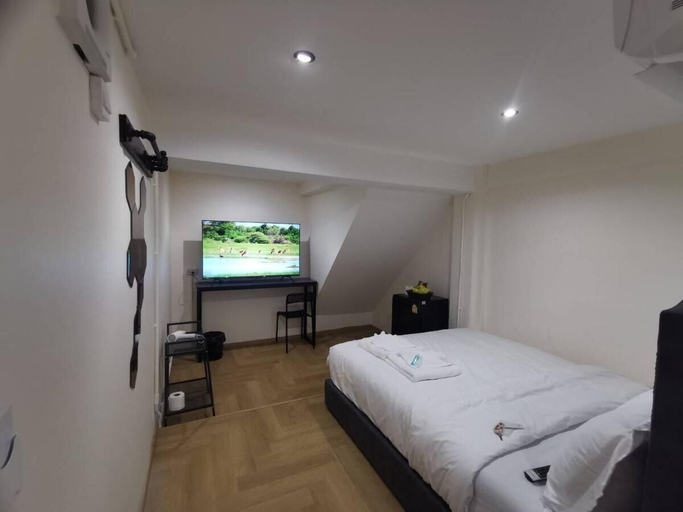 Bedroom 3, The One Hotel, Pattaya