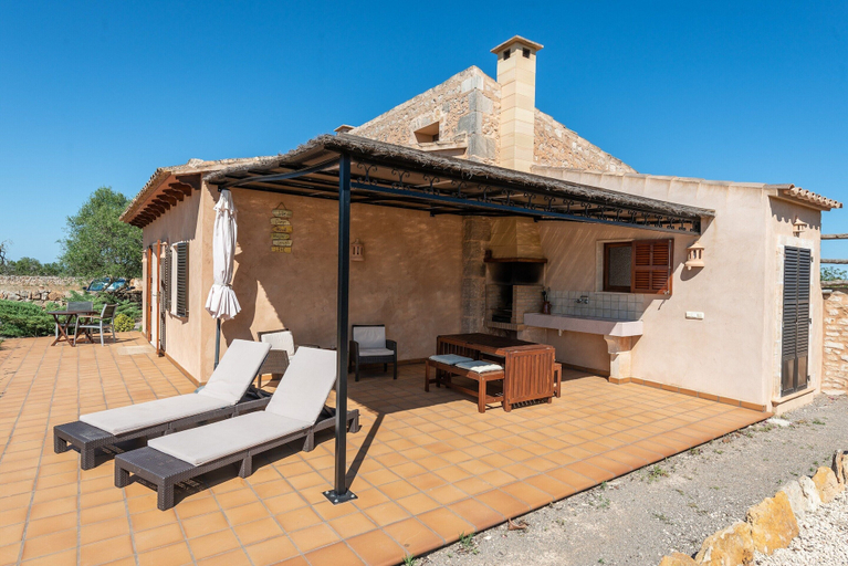 Outdoor dining 3, Can Miquel - Villa With Private Pool In Santanyi, Baleares