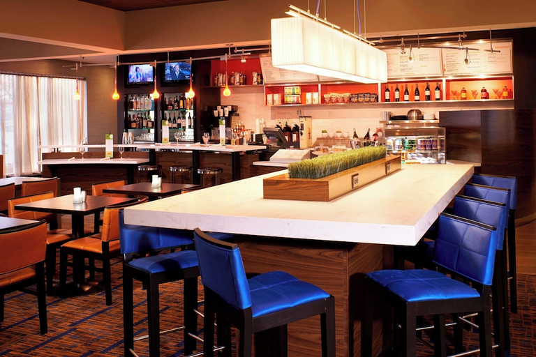 Food & Drinks 4, Courtyard by Marriott Dayton South/Mall, Montgomery