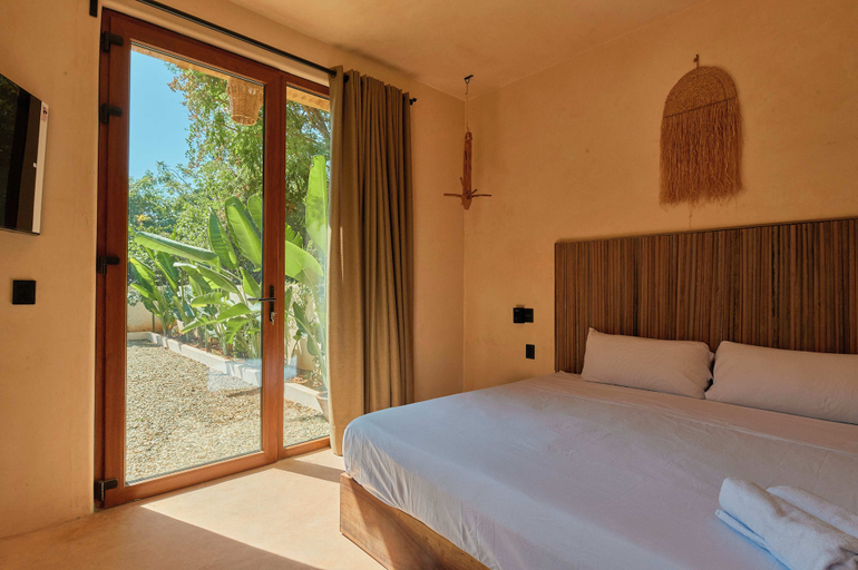 Room 5, Casa Zpada, Dist. Pochutla