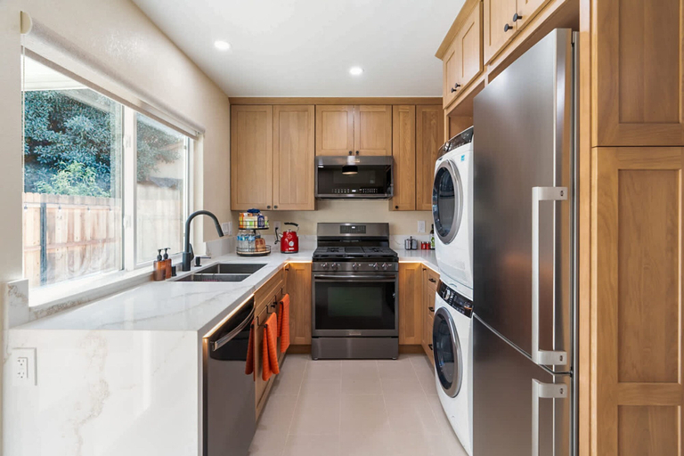Room 2, Urban Oasis - Just Remodeled, San Diego