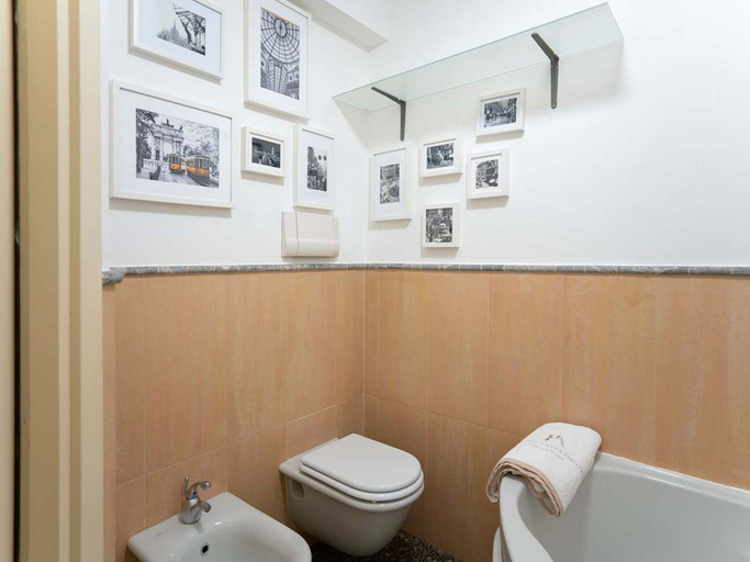 Others 5, Lazzi - A.C. - Wi-Fi - Flexyrent Apartment, Milano
