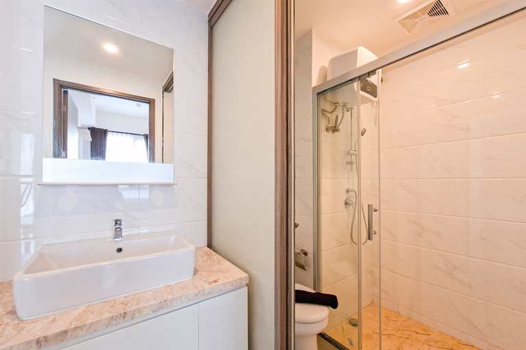 Interior 4, Elegant And Comfy 2Br Apartment Sky House Alam Sutera, Tangerang