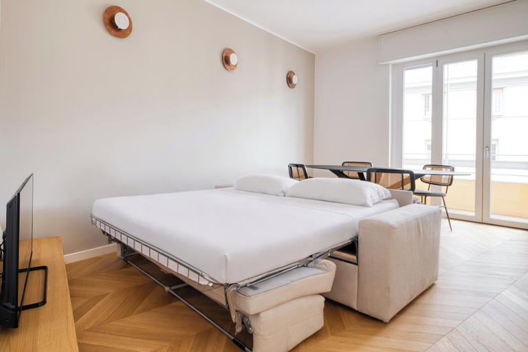 Living area 3, Modern Flats with Balconies in Loreto, Milano