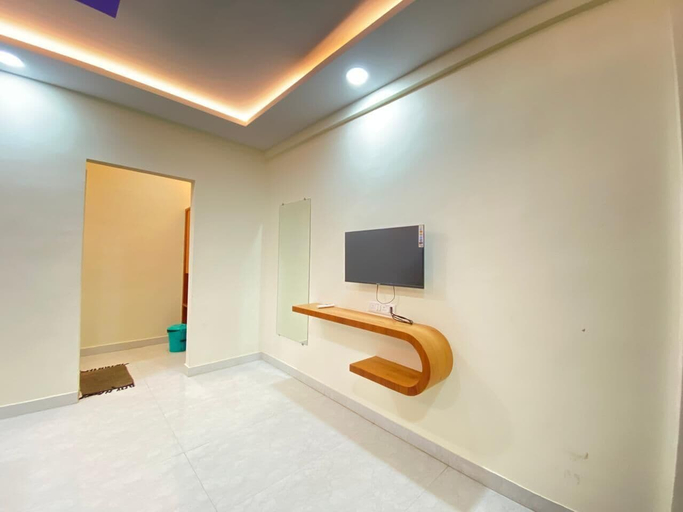 Others 4, Hotel Nagavkars Palace, Raigarh