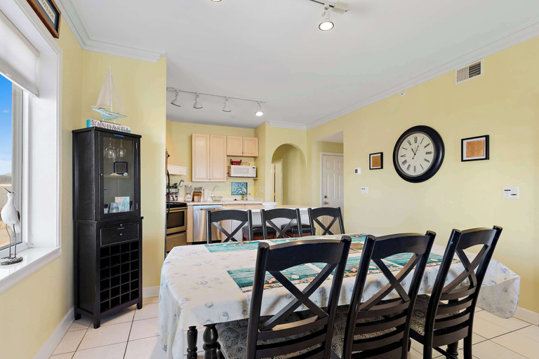 Interior 2, Maresol 310 Bayfront 3BR Condo, Sunset Views, Jetted Tub & Pool, Worcester