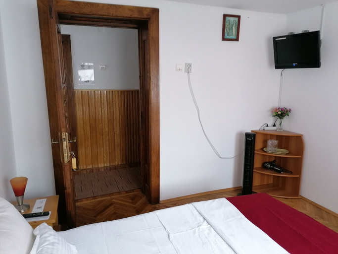 Bedroom 3, Pensiunea Ioana, Curtea De Arges