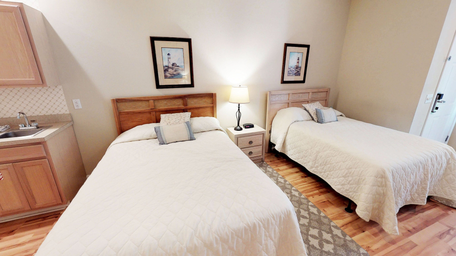 Interior 3, Club Villas Unit 25A - Lower Level, Brunswick