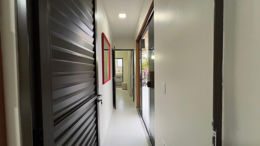 Others 5, AP 47 Especial Residencial Solavir, Bombinhas