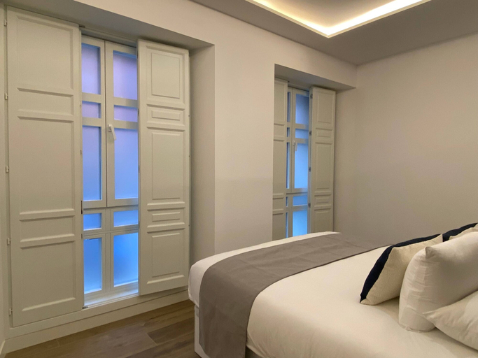 Room 2, w Warm Modern 1BR Apartment in Chueca, Madrid