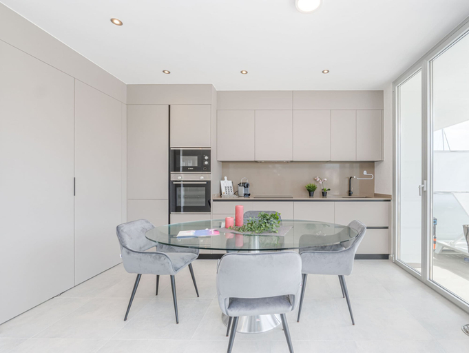 Private kitchen 2, Apartment in Roses Near the Beach & Pool, Girona