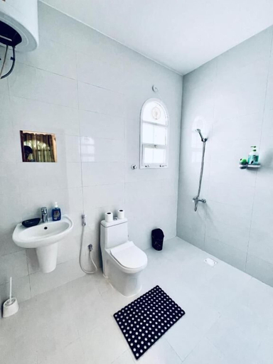 Bathroom 5, SUKOON HOSTEL, Seeb
