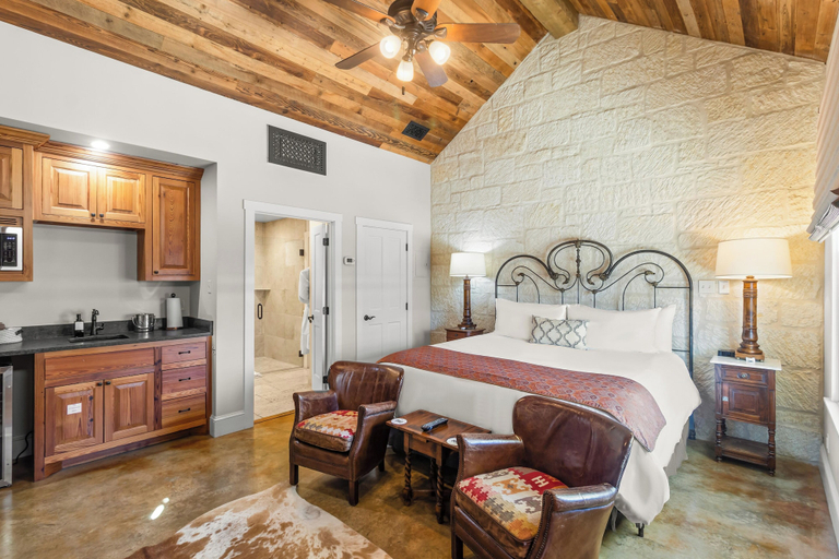 Bedroom 3, Blacksmith Quarters, Gillespie
