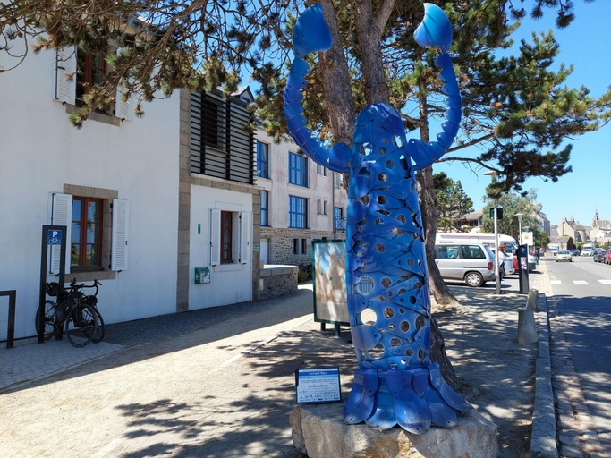 Exterior 3, Holiday Home in Cleder Near Les Amiets Beach, Finistère