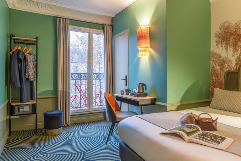 Bedroom 3, Avalon Hotel Paris Gare du Nord, Paris