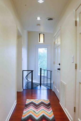 Interior 5, Villa Santorini, Lake