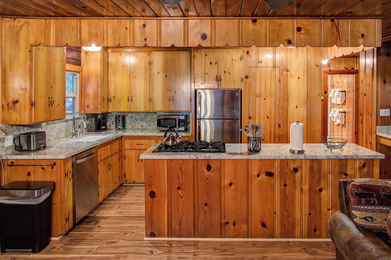 Interior 3, Our Yosemite Getaway, Mariposa