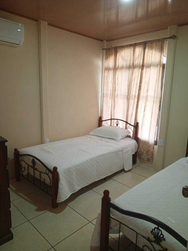 Room 4, Casa Vacacional, Osa