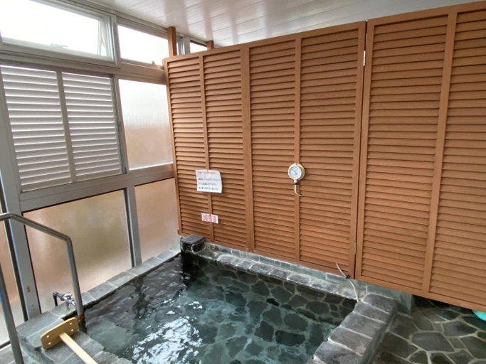 Bathroom 3, Pension Yumigahama ペンション弓ヶ浜, Minamiizu