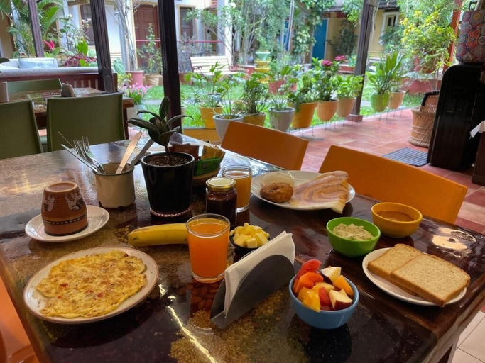 Food & Drinks 5, Kings Club, Bangalore