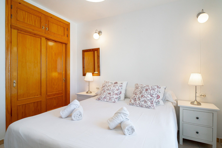 Bedroom 4, Apartment in Nerja Near Carabeo Beach, Málaga